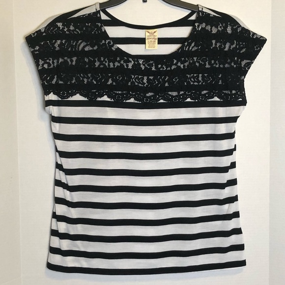 Faded Glory Tops - 🟢BOGO FREE! Black & White Lacey Striped Tee L